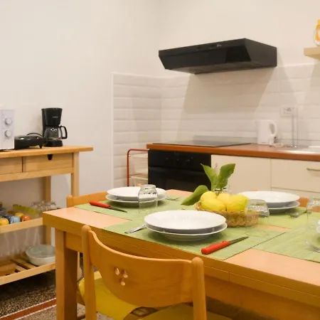 Apartment Locazione Turistica Davide - Mia117